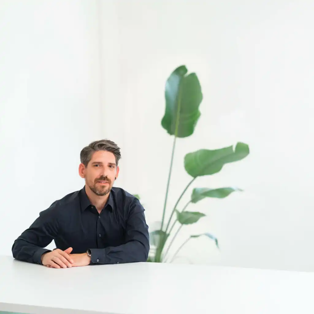 Businessporträt eines Unternehmensberaters aus Hamburg