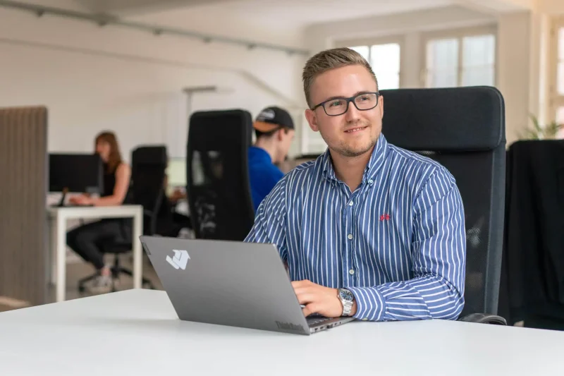 employer branding foto aus einer firma in Hamburg