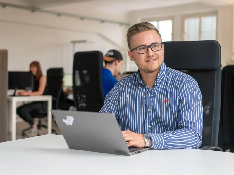 employer branding foto aus einer firma in Hamburg
